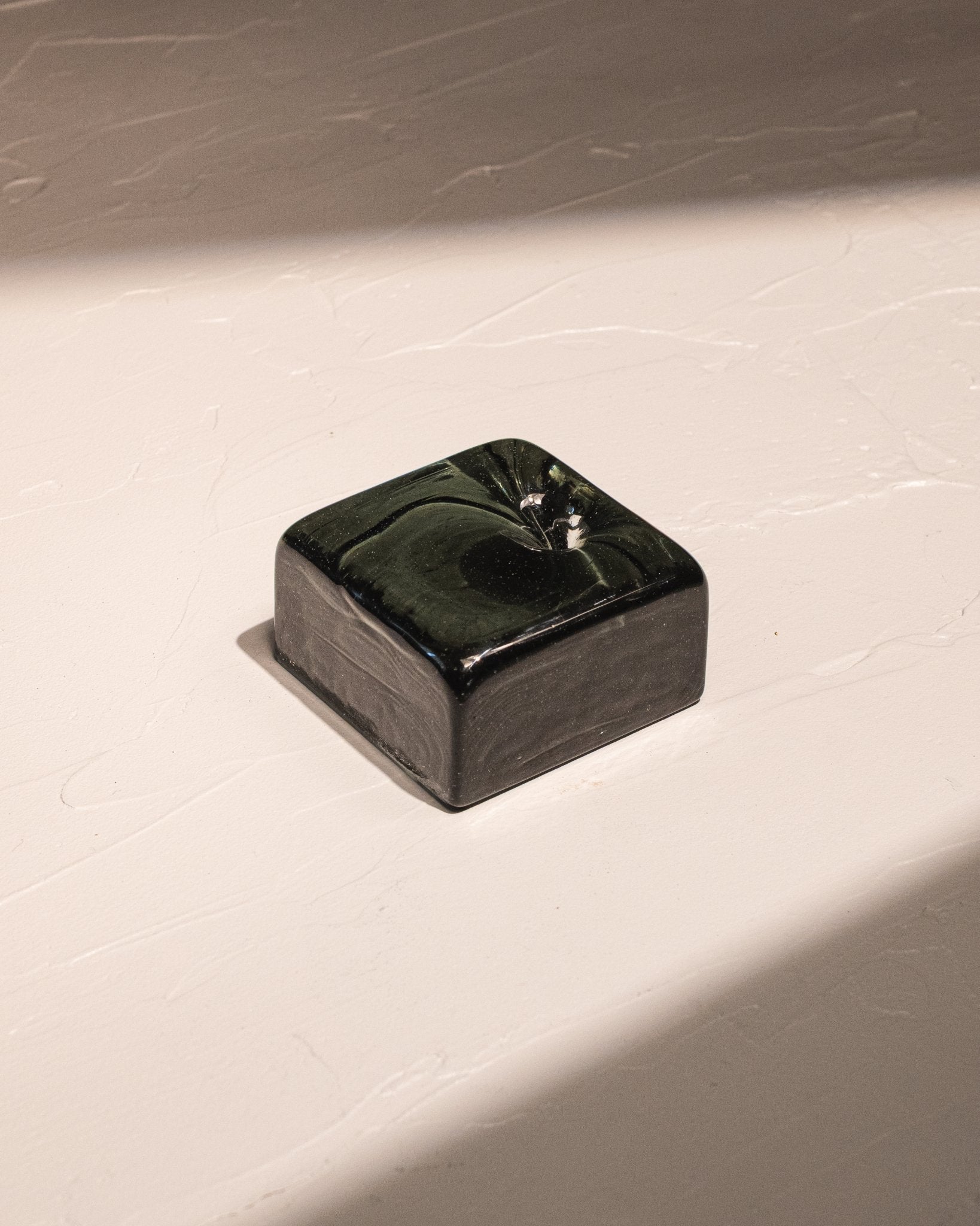 IYE black-blue recycled glass incense holder with deep smoky tone